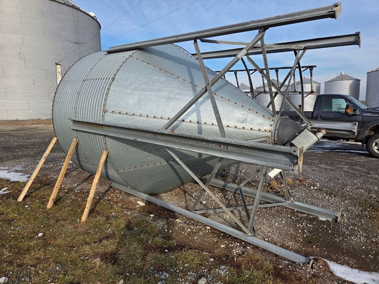 9-ton-hog-slat-feed-bin-image-5