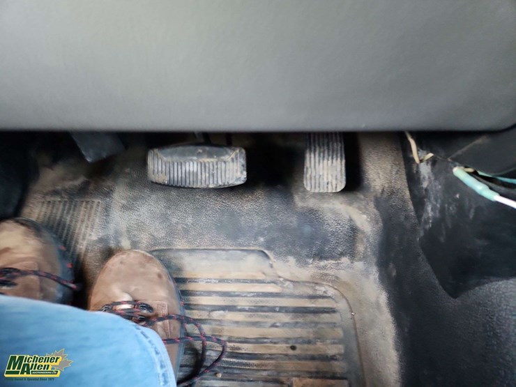 2018-ford-f550-image-24