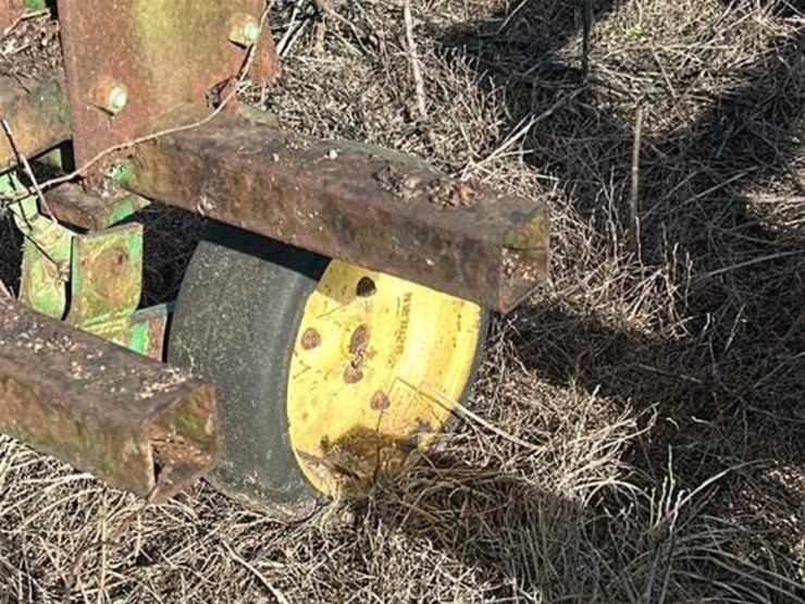 john-deere-825-image-5