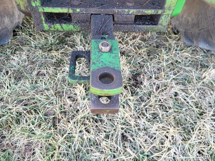 john-deere-7520-image-37