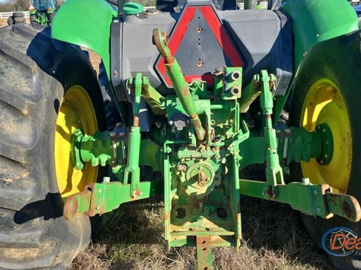 2016-john-deere-5075e-image-8