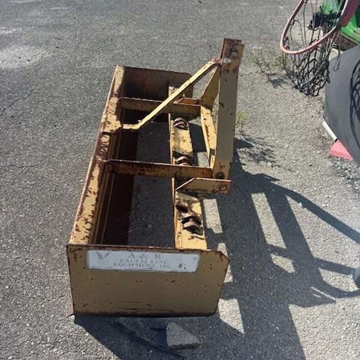 2005 SBX-5 Box Blade Tractor Attachment