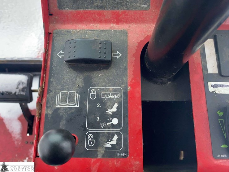 2011-toro-groundsmaster-5910-image-14