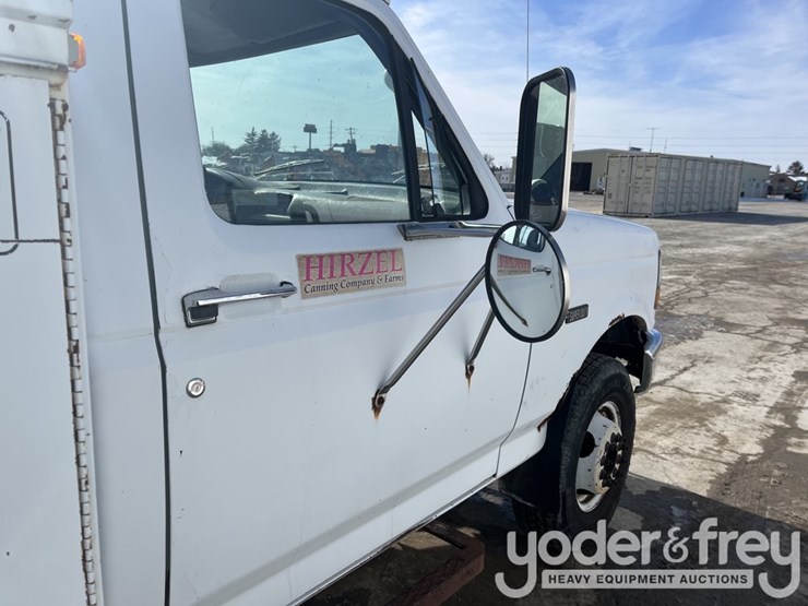 1993-ford-f-super-duty-image-14