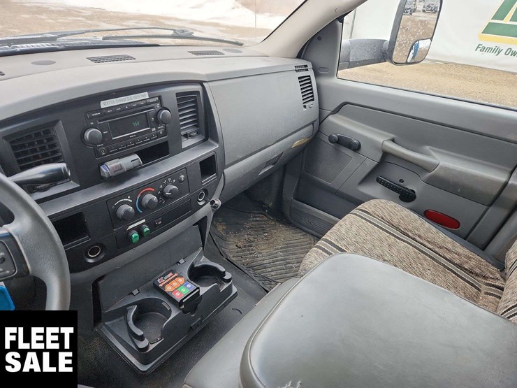 2009-dodge-ram-5500-image-18