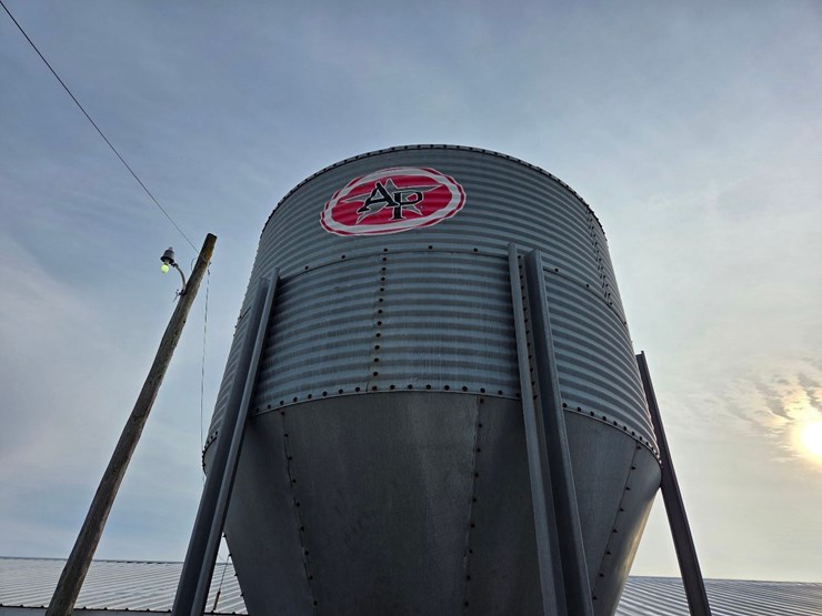 9-ton-ap-feed-bin-image-7