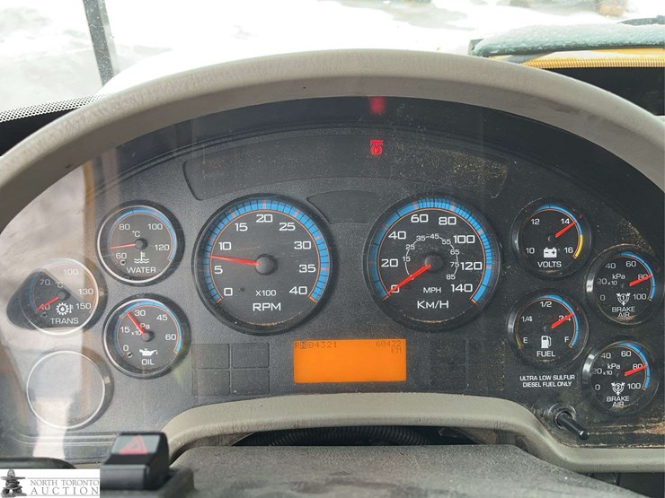 2010-international-durastar-4400-image-17