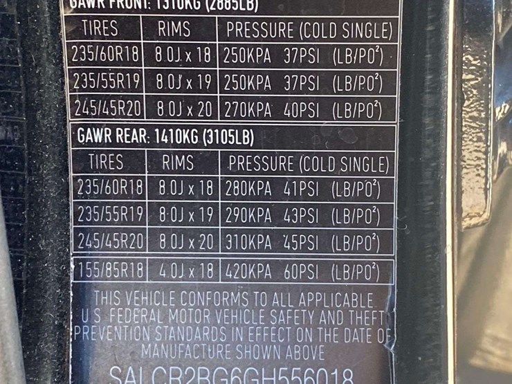 2016-land-rover-discovery-sport-4wd-suv-image-5