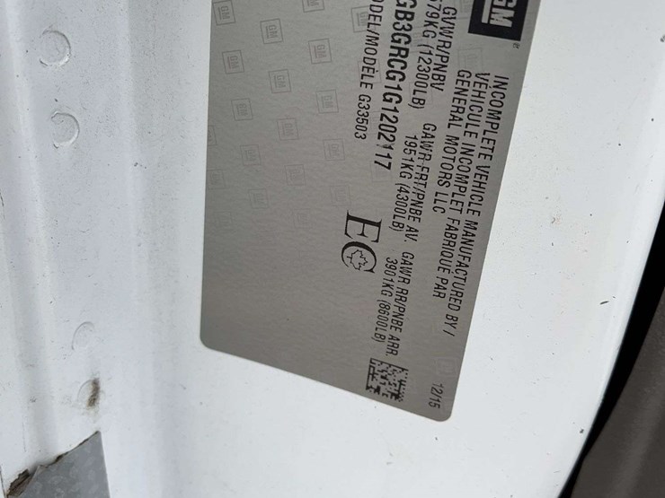 2016-chevrolet-express-g3500-image-14