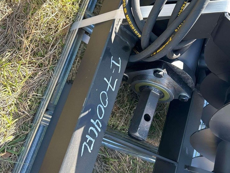 2025-pabreak-auger-bits-and-plate-skid-steer-attachment-image-10