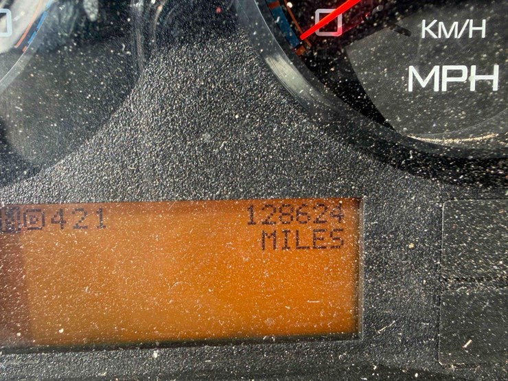 2011-international-school-bus-image-17