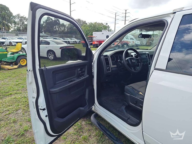 2012-dodge-ram-1500-image-10