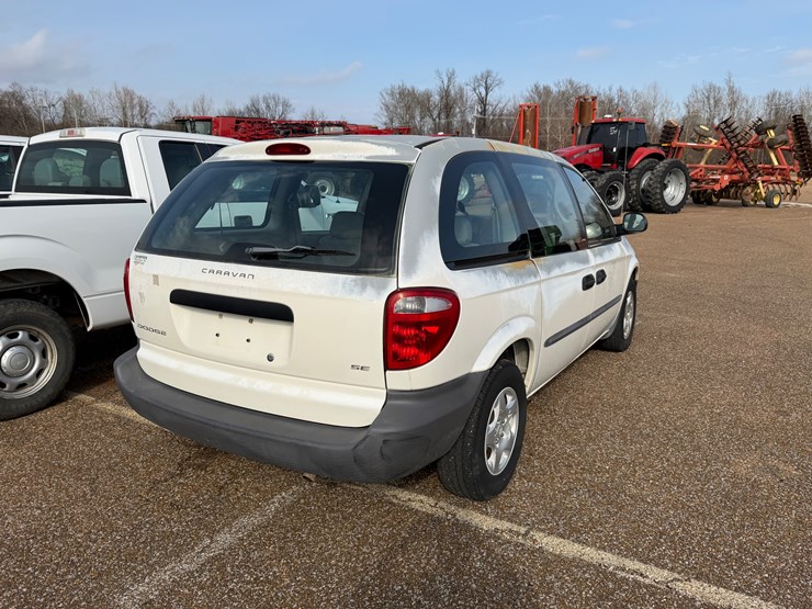 #7788-•-2003-dodge-minivan-image-7