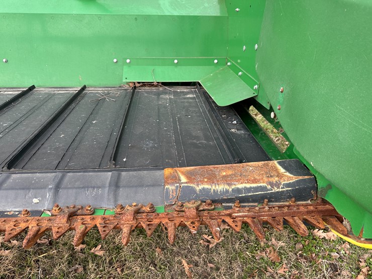 2017-john-deere-630fd-image-23