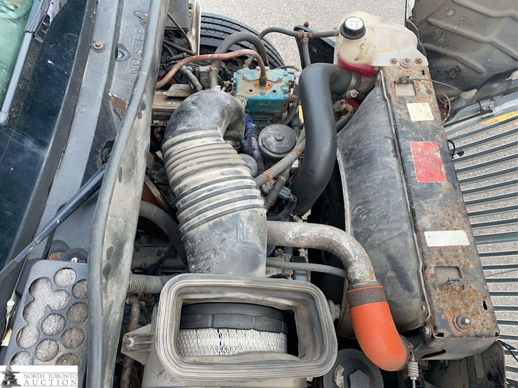 2006-international-durastar-4200-image-17