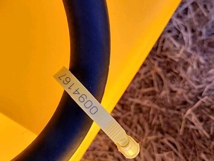 plastic-rectangular-fuel-tank-w/-12v-pump-image-3