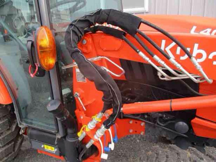 2023-kubota-l4060hstc-image-10
