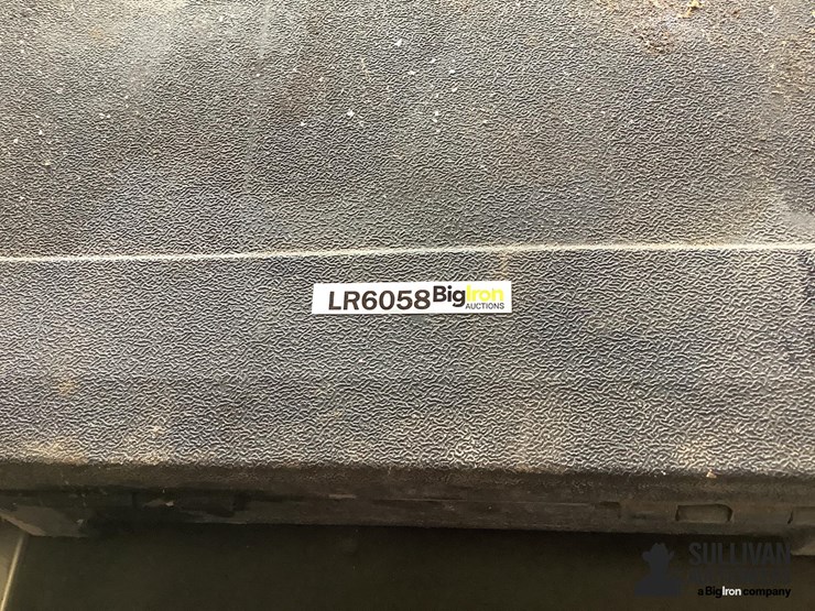 john-deere-grease-gun-image-5