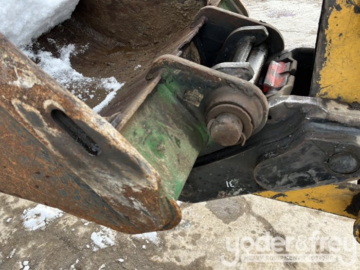 2011-caterpillar-420e-image-26