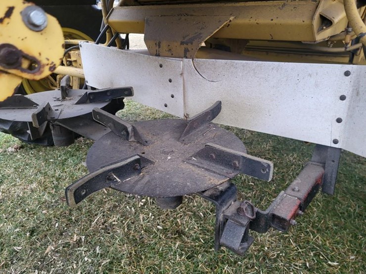 new-holland-tr88-image-27