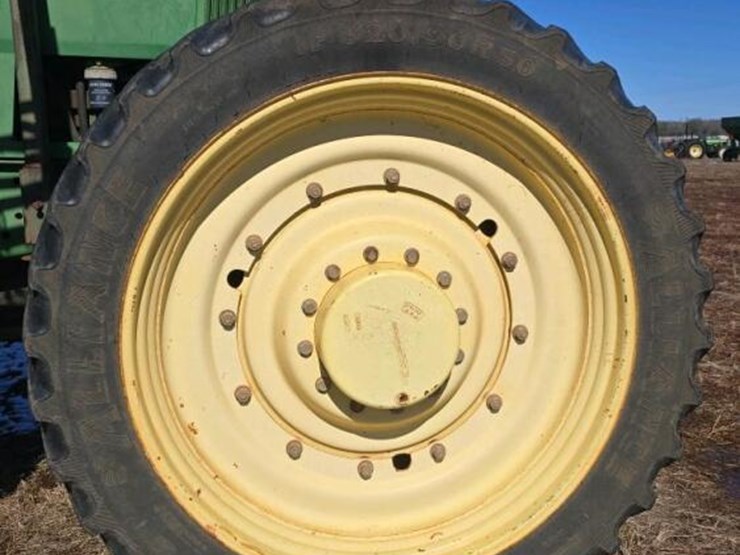 john-deere-740-image-5