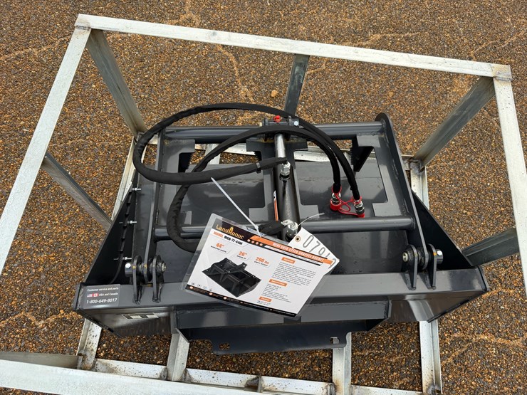 #7949-•-mini-skid-steer-grapple-bucket-image-5