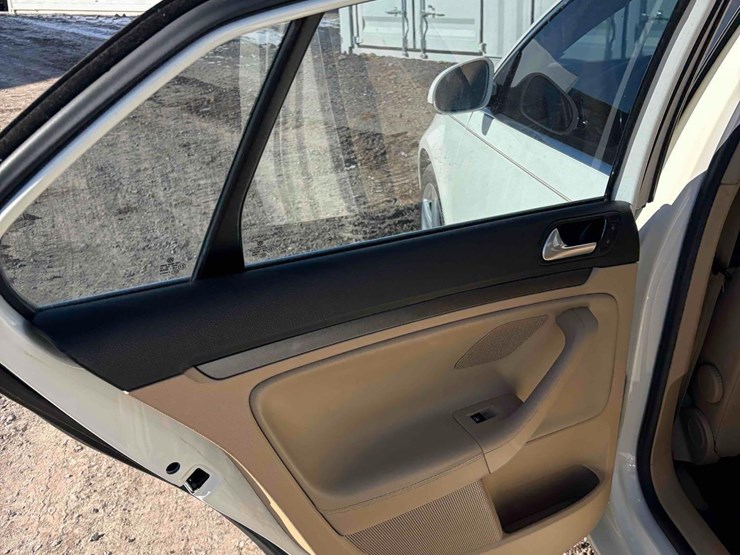 2008-volkswagon-jetta-image-9