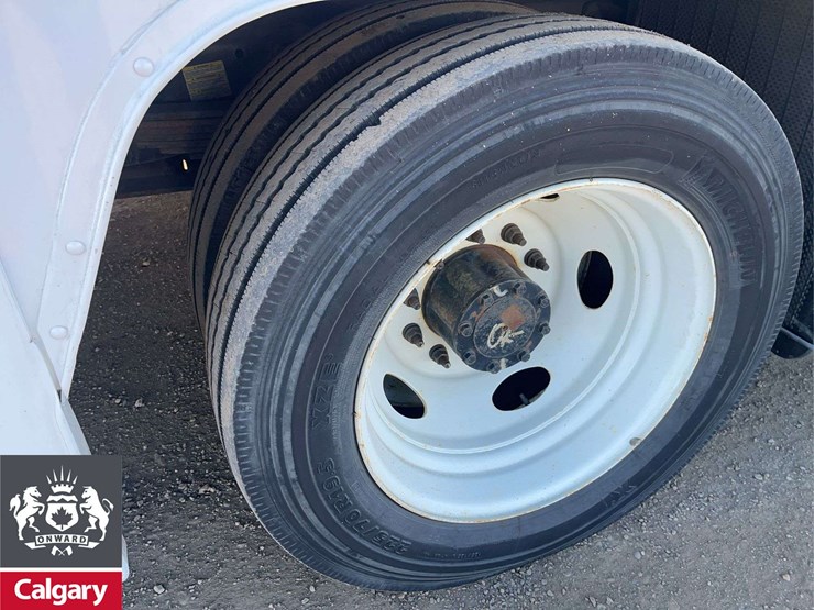 2009-ford-low-cab-forward-s/a-emergency-support-truck-image-11