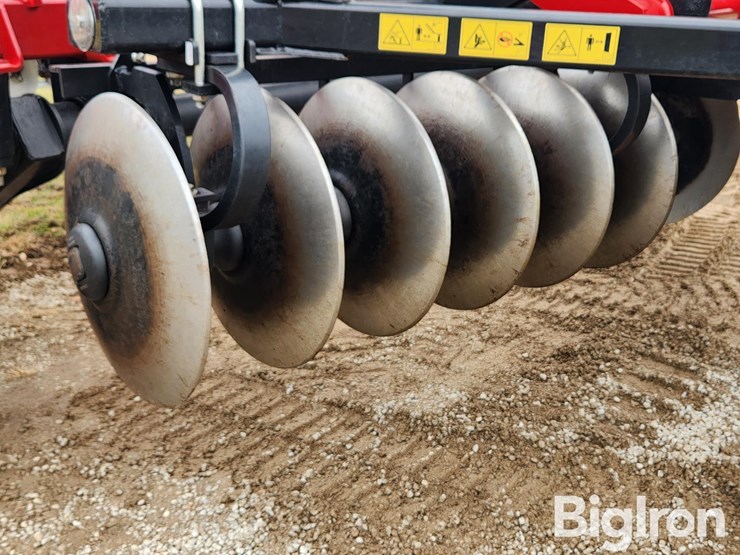 2022-case-ih-2022-image-15