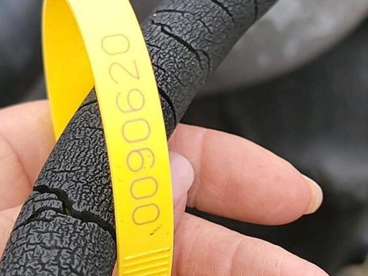 massey-ferguson-135-image-15