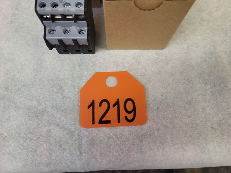 (4)-mini---contactor-overloads-7-10-amp---tag-#1219-image-2