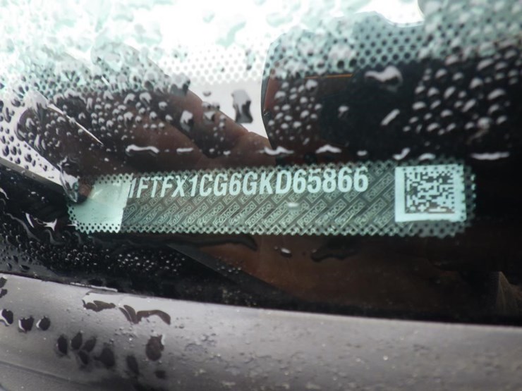 2016-ford-f150-image-13