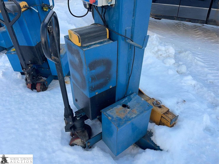 pks-bus-hoist---qty.-4-image-2