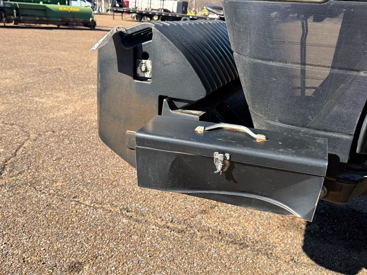 2016-case-ih-magnum-310-image-19