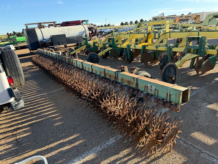 john-deere-400-image-3