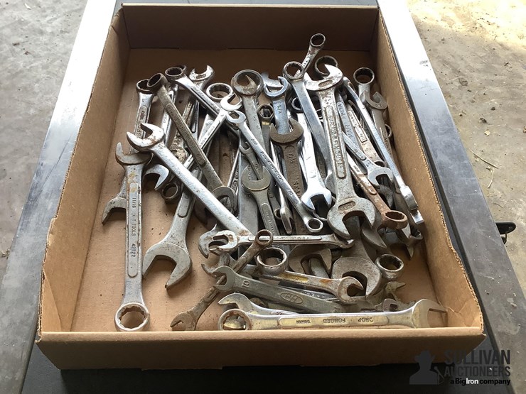assorted-combination-wrenches-image-3