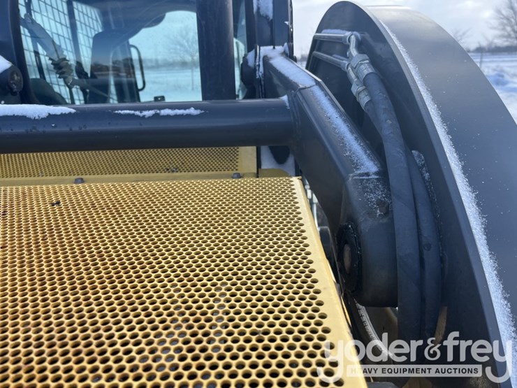 2017-new-holland-l234-image-20