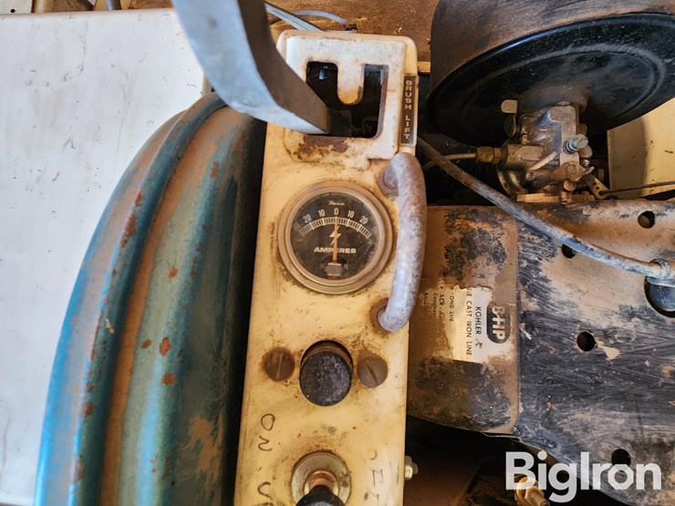 tennant-42hd-power-sweeper-image-9