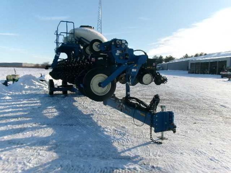 2013-kinze-3600-image-14