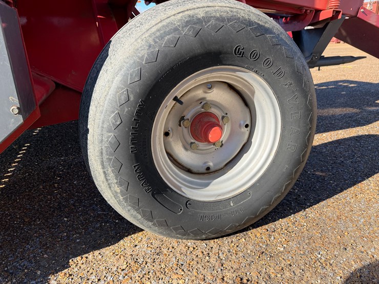 massey-ferguson-1837-image-14