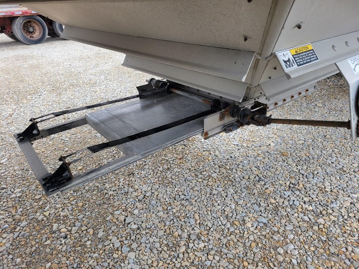 2001-wilson-hopper-bottom-image-9