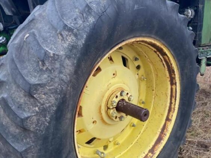 john-deere-4055-image-8