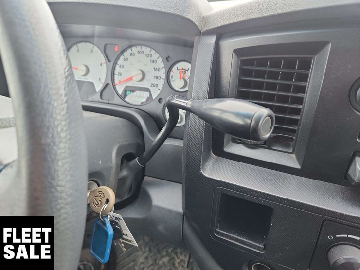 2009-dodge-ram-5500-image-22