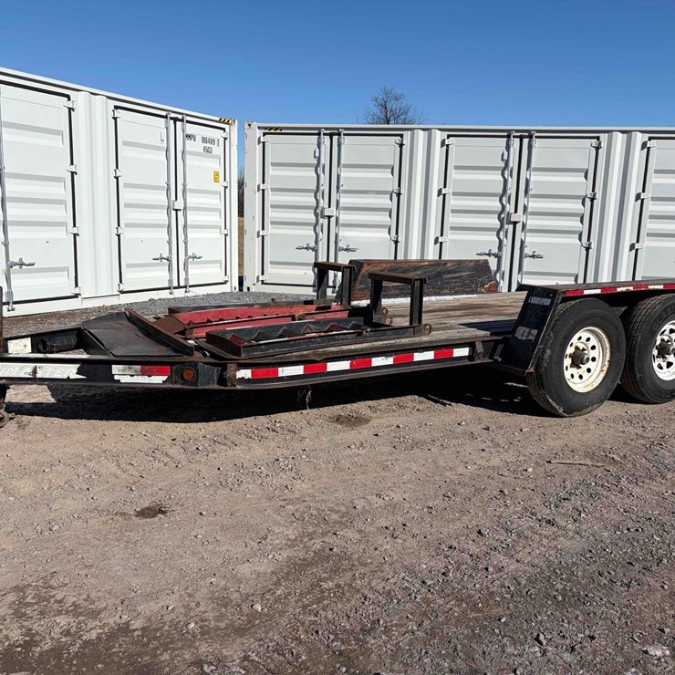 2017 Towmaster Skid Steer Trailer