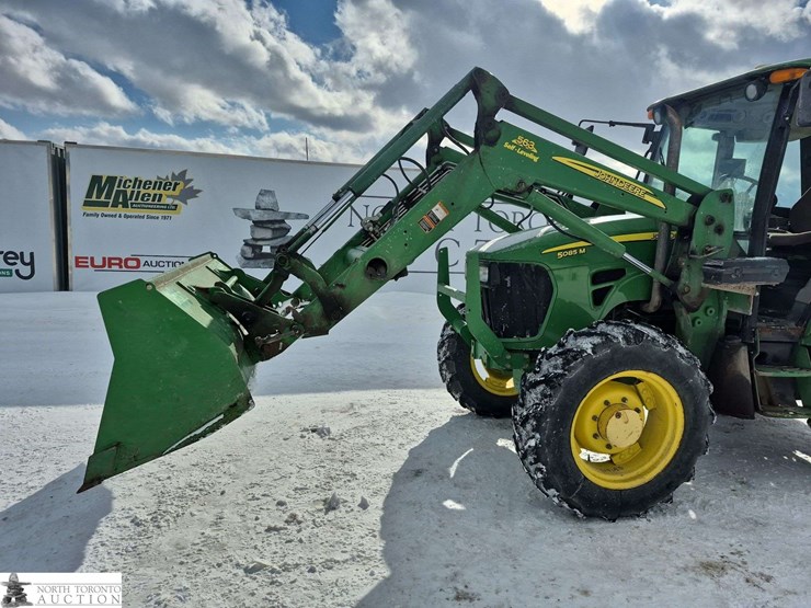 2010-john-deere-2010-image-32