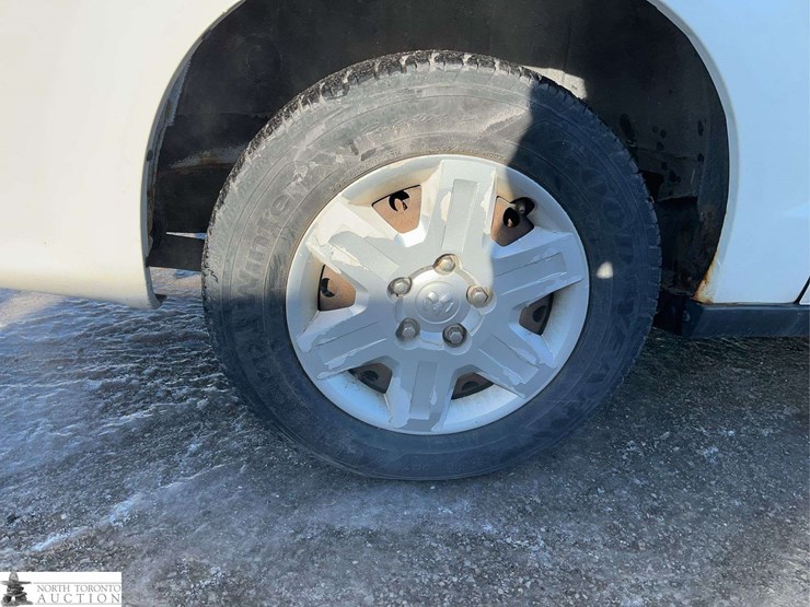 2012-ram-c/v-tradesman-image-11