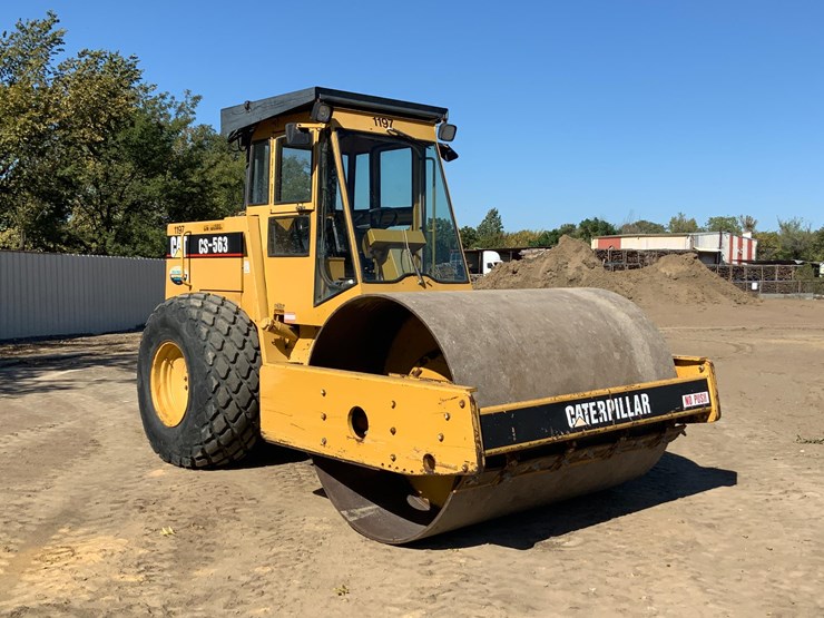 1994-caterpillar-cs-563-image-3