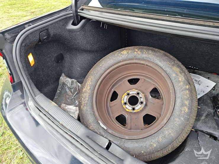 2015-dodge-charger-sedan-image-14