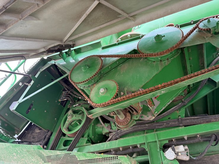 2009-john-deere-9870-sts-image-69