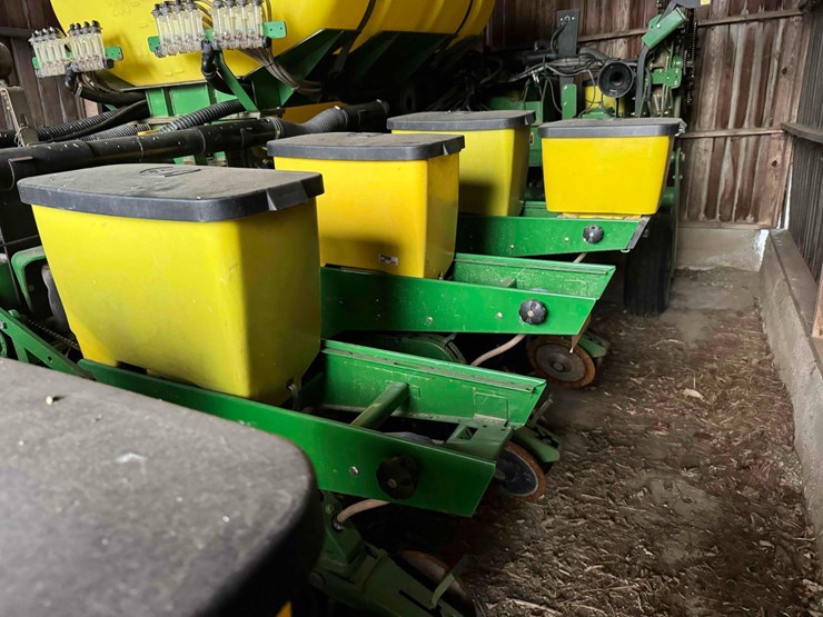 john-deere-1770-image-3